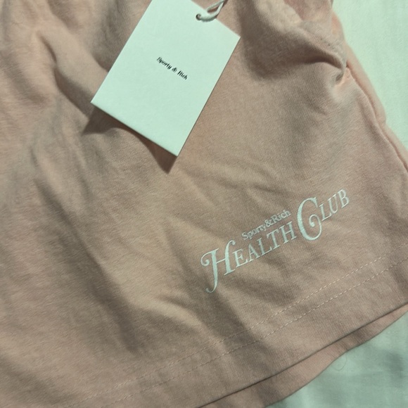 Sporty & Rich shorts - Picture 2 of 4